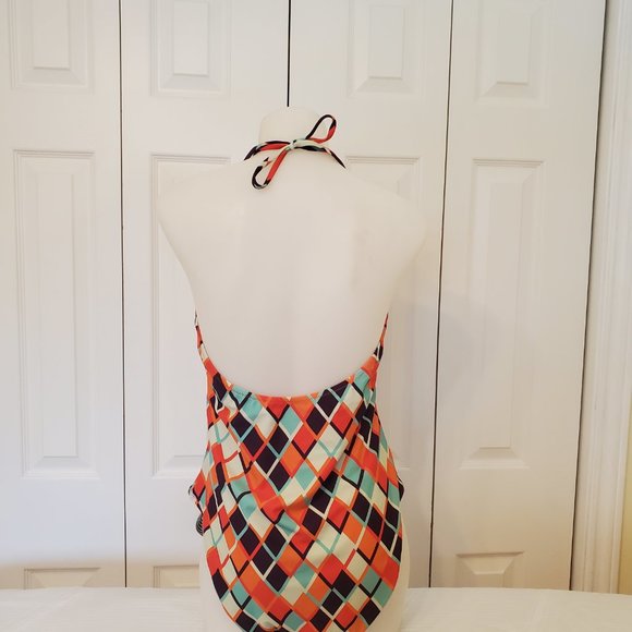 Cupshe One-Piece Geometric Design Plunge Front - Picture 2 of 5